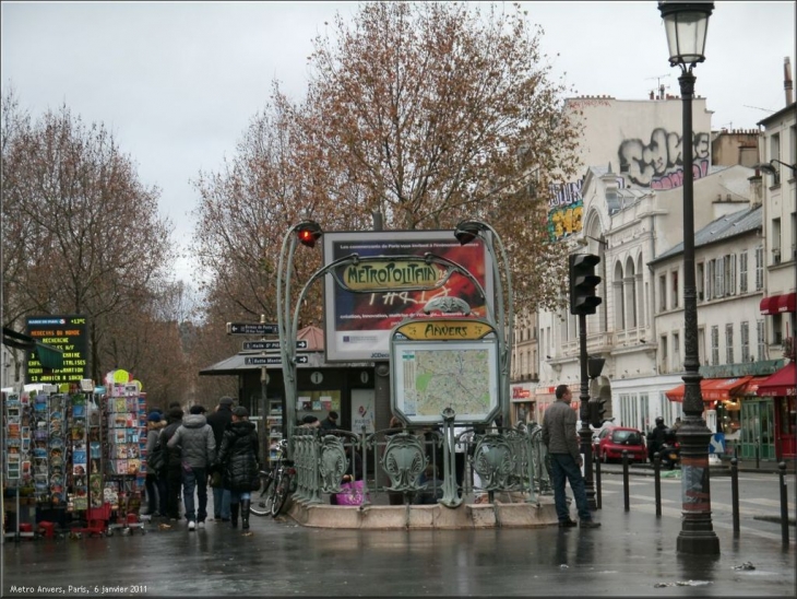 Metro Anvers - Paris