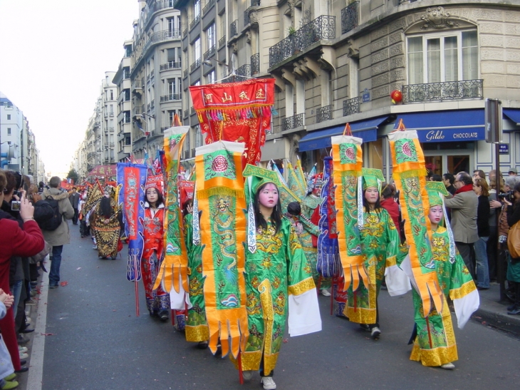 Défilé pour le nouvel chinois à Paris