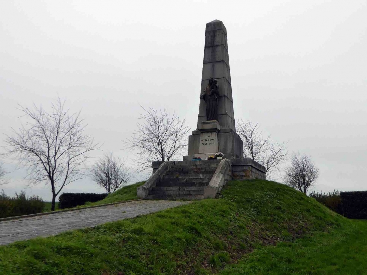 Notre Dame de la Marne : monument commémoratif du 