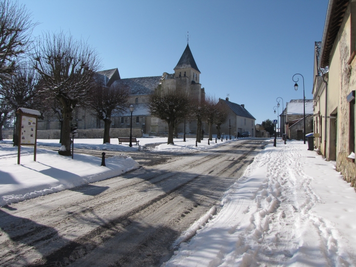 COULOMBS EN V- Grande rue Vers l'Eglise - Coulombs-en-Valois