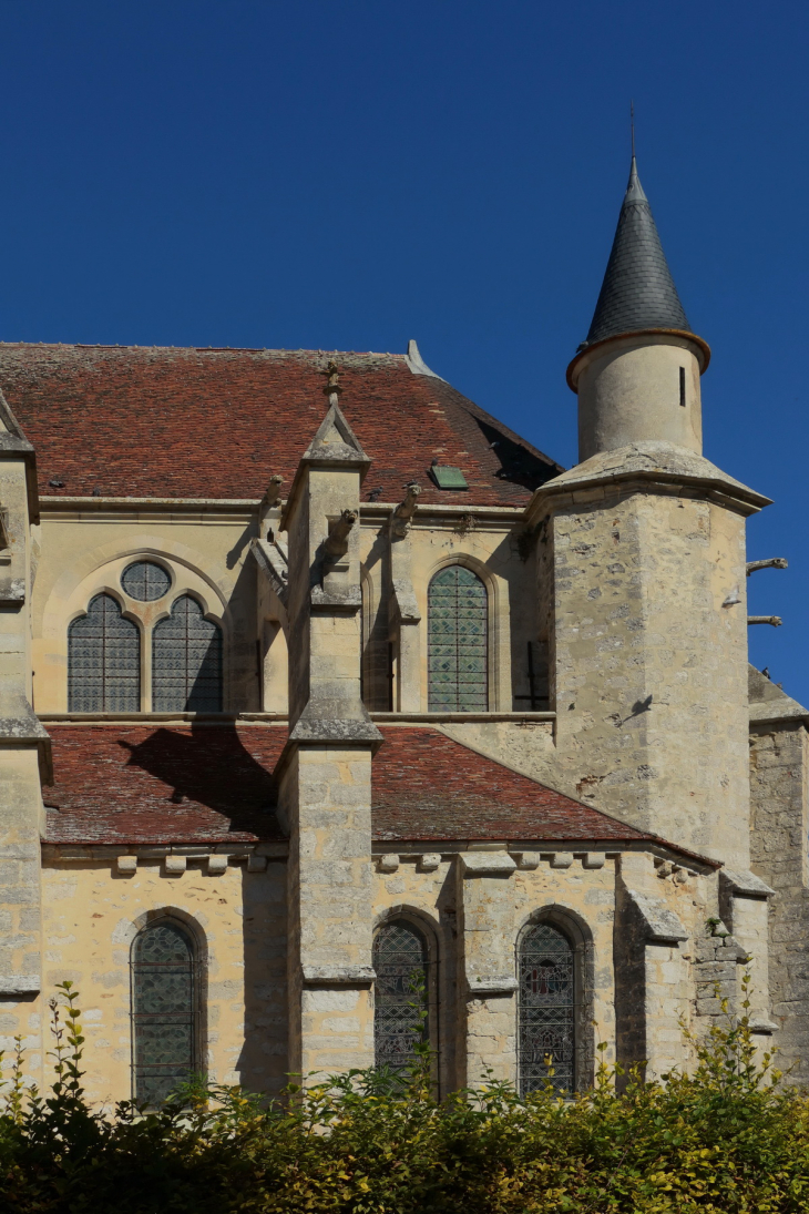 Www.baladesenfrance.info de Guy Peinturier - Crécy-la-Chapelle