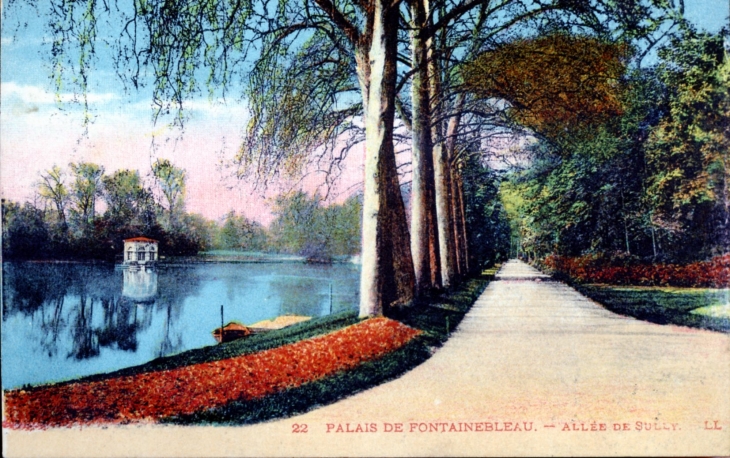 Palais de Fontainebleau - Allée de Sully, vers 1934 (carte postale ancienne).