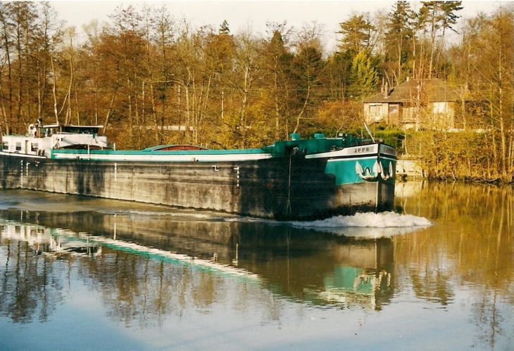 Péniche - Lagny-sur-Marne