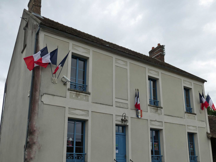 La mairie - Le Plessis-Feu-Aussoux