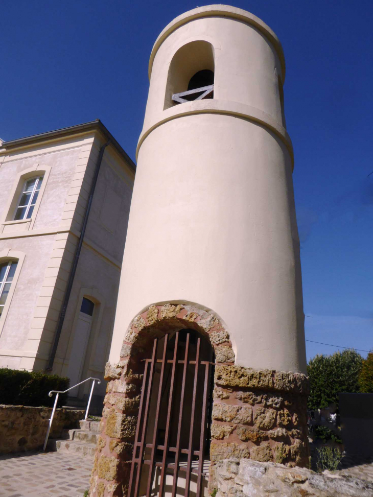 Le clocheton de la mairie - Montceaux-lès-Meaux