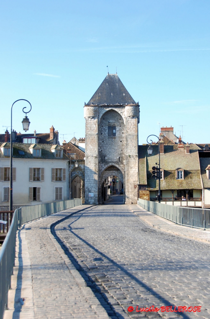  - Moret-sur-Loing