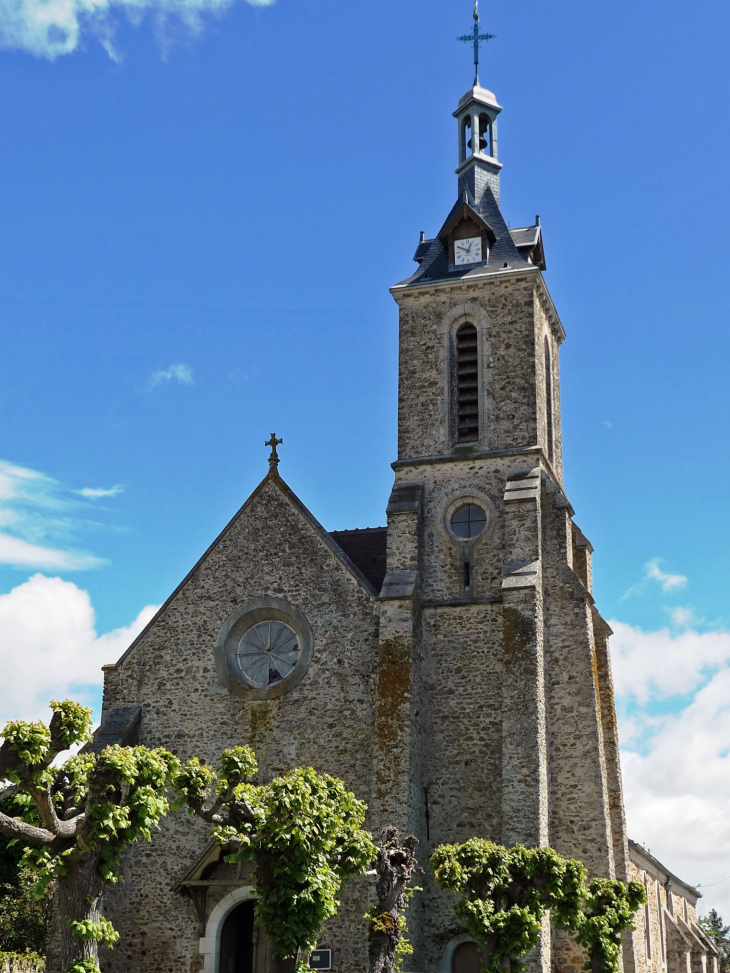 L'église - Neufmoutiers-en-Brie