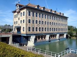 Une Vue de l'usine Menier - Noisiel