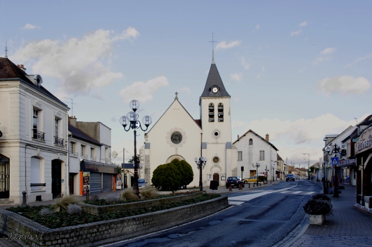 Eglise St Pierre et Paul - Ozoir-la-Ferrière