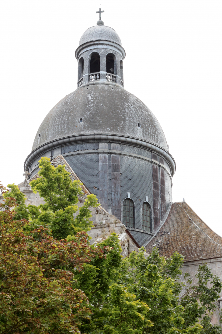 Collégiale Saint-Quiriace de Provins  - BALADESENFRANCE - GUY PEINTURIER