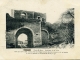 Porte Saint-Jean - Intérieur de la Ville - Bâtie aux XII° et XIII°, c'est un ouvrage militaire des mieux conservés et qui montre la force de défense des fortifications du Moyen âge (carte postale de 1917)