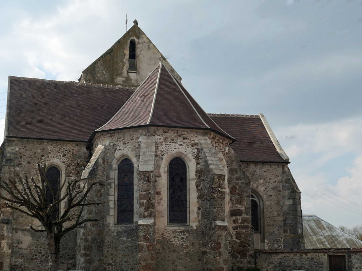 Le chevet de l'église - Sablonnières