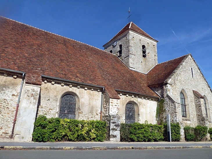 L'église - Saint-Cyr-sur-Morin