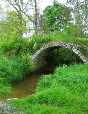 UN DES DEUX PONTS ROMAINS D'USSY - Ussy-sur-Marne