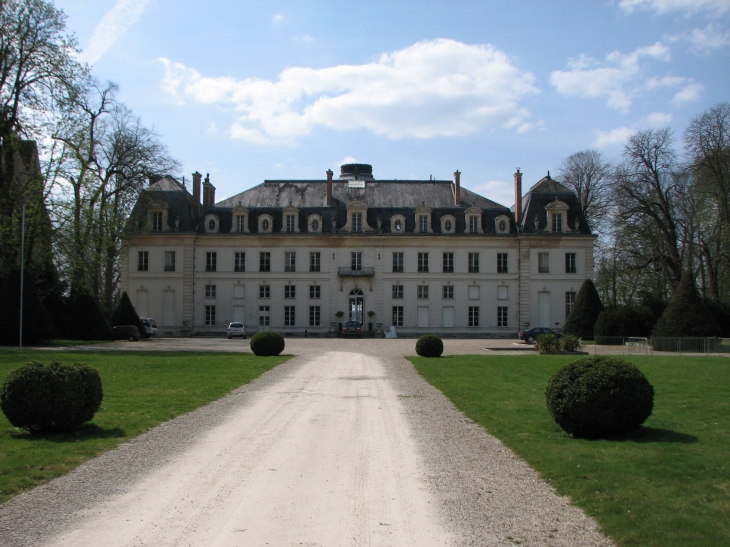 Le château de Vaux le Pénil - Vaux-le-Pénil