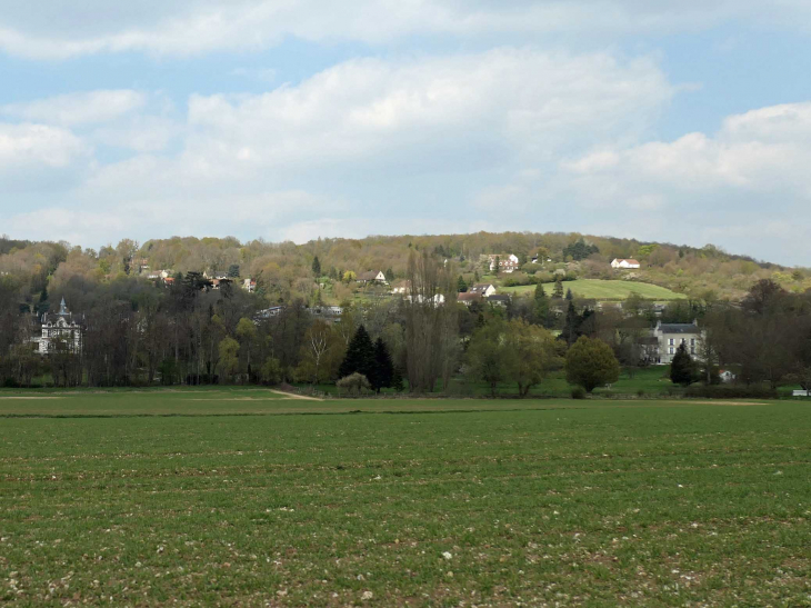 Vue d'ensemble - Villeneuve-sur-Bellot