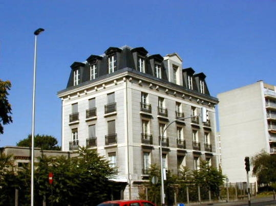 L'ancienne E.D.F. av. du Raincy à Villemomble