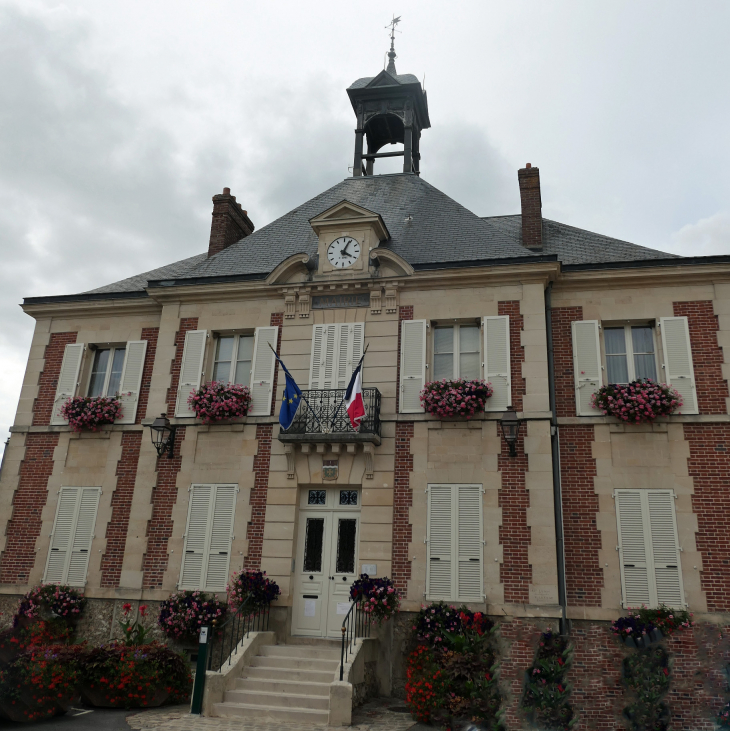 La mairie - Boissy-l'Aillerie