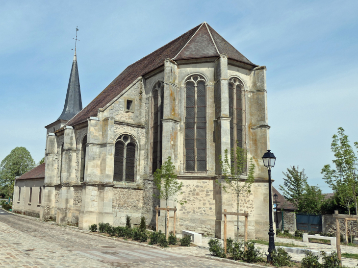 Le chevet de l'église - Chennevières-lès-Louvres