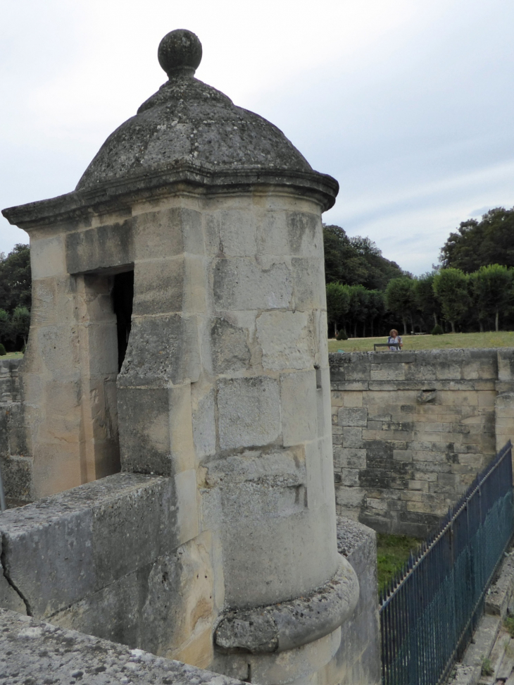 L'arrière du château - Écouen