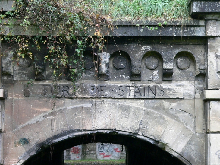 Vestiges du fort de Stains - Garges-lès-Gonesse