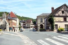 La Ville - La Roche-Guyon