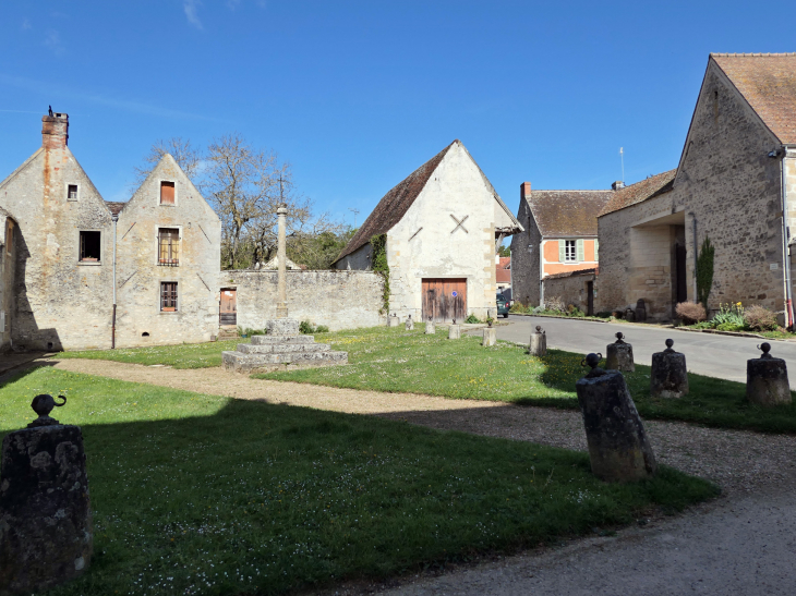 La place Saint Lô - Théméricourt