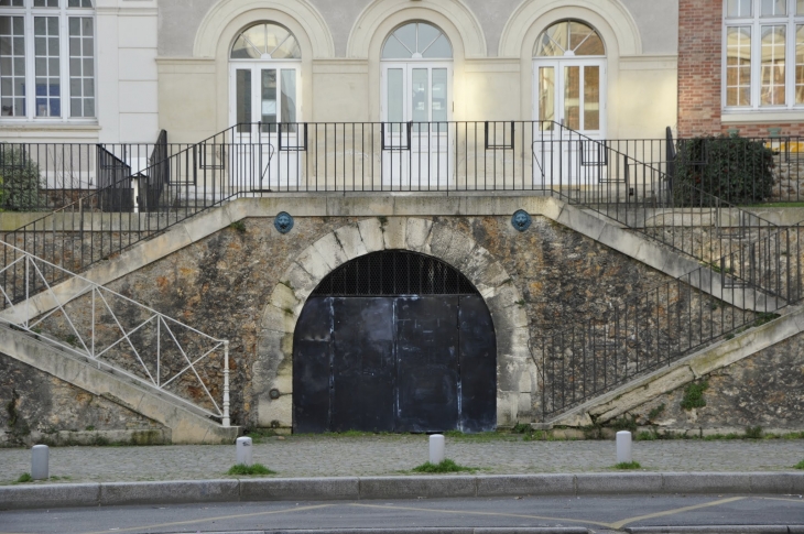 L'escalier de l'école Jules Ferry - Arcueil