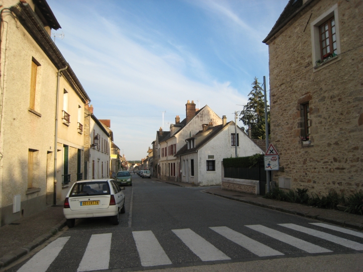 La rue de la liberation - Bonnelles