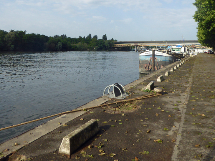 Les quais de Seine - Conflans-Sainte-Honorine