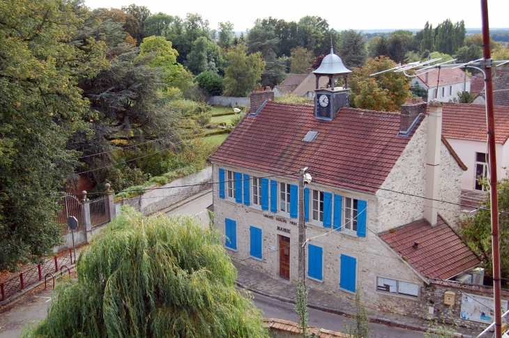 MAIRIE VU DU CLOCHER LORS DES TRAVAUX DE CHARPENTE 10.2012 - Cravent