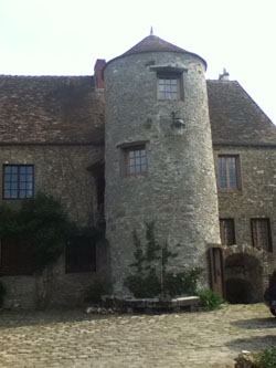 La tour aux papillons - La Celle-les-Bordes