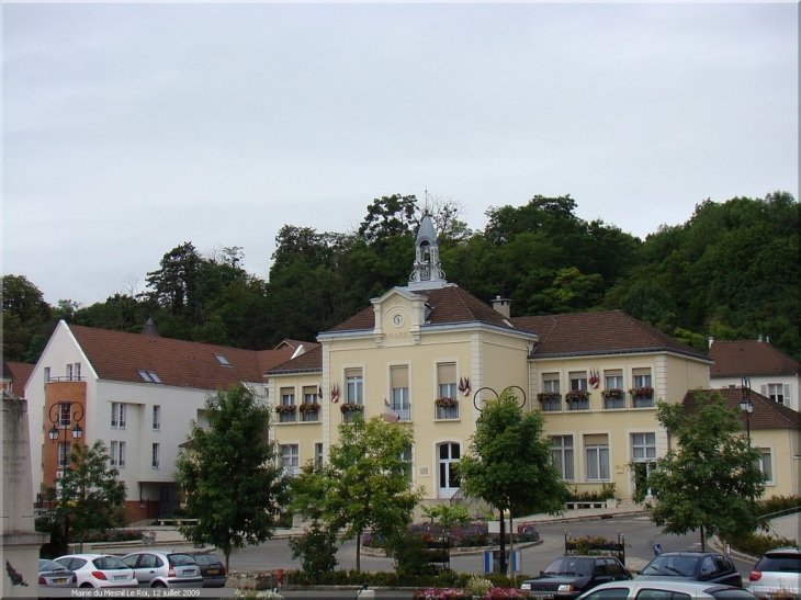 La Mairie du Mesnil le roi - Le Mesnil-le-Roi