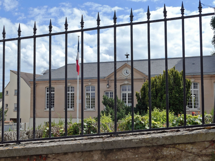 La mairie - Marly-le-Roi