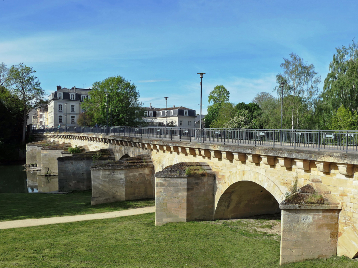 Le pont aux perches  - Meulan