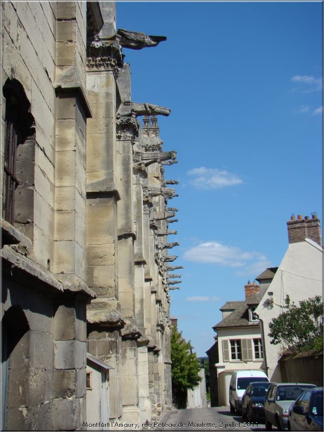 Gargouilles rue Peteau de Maulette - Montfort-l'Amaury