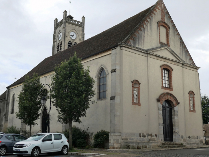 L'église - Neauphle-le-Château