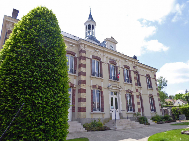 La mairie - Saint-Léger-en-Yvelines