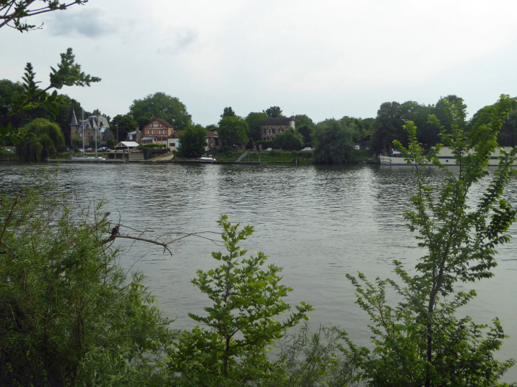 Les villas de la rive gauche - Triel-sur-Seine