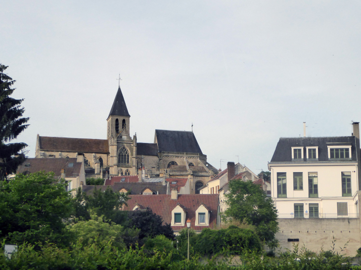 Le centre vu des bords de Seine - Triel-sur-Seine