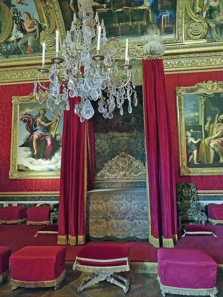 Château de Versailles: grand appartement du Roi salon de Mercure