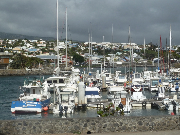 Le port - Saint-Pierre