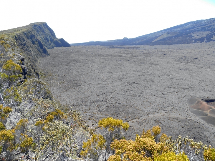 Le volcan : vers le nez coupé de Sainte Rose - Sainte-Rose