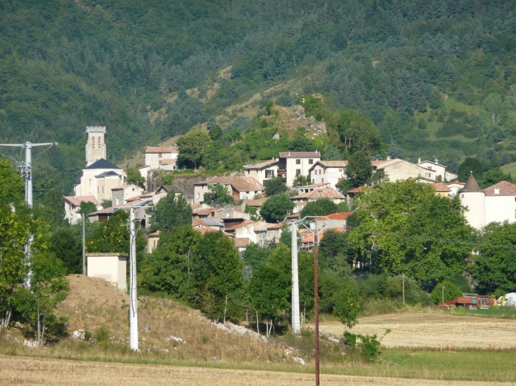 VILAGE DE BELCAIRE VU DE HAUT