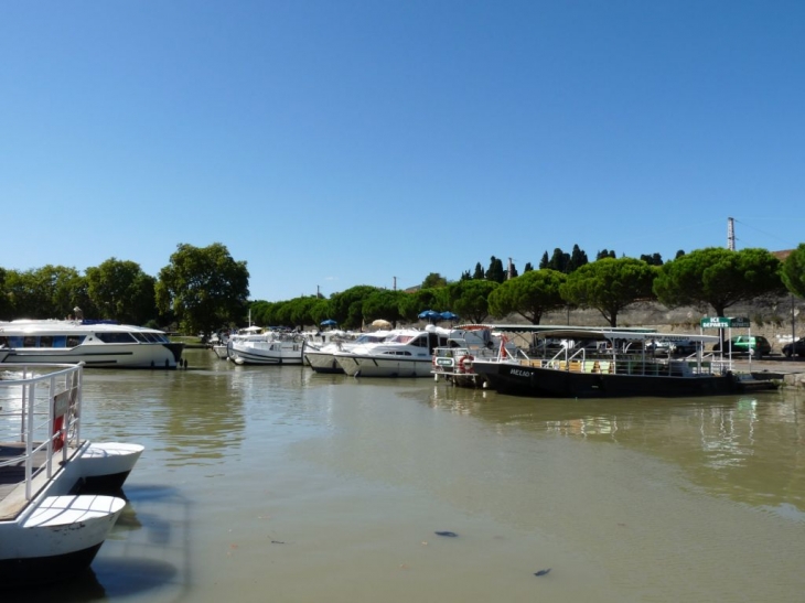 Le port de Carcassonne