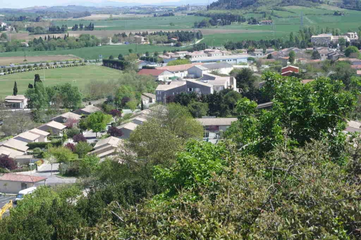 Vue vers carcassonne depuis le cugarel - Castelnaudary