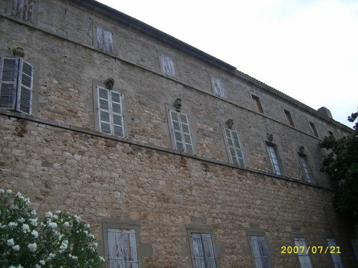  - Caunes-Minervois