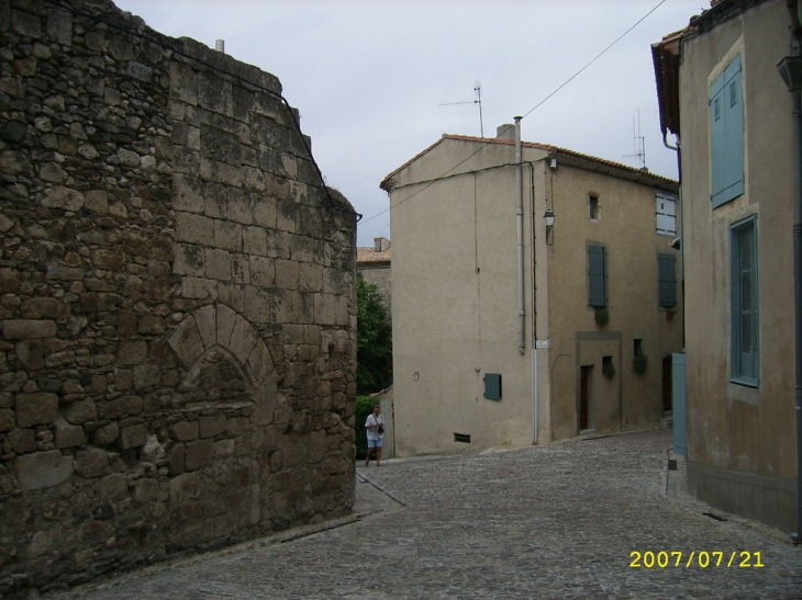  - Caunes-Minervois