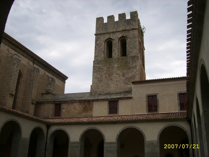  - Caunes-Minervois