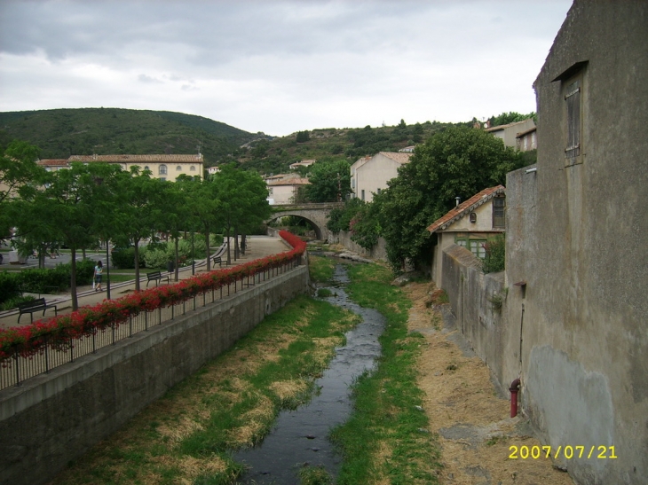  - Caunes-Minervois